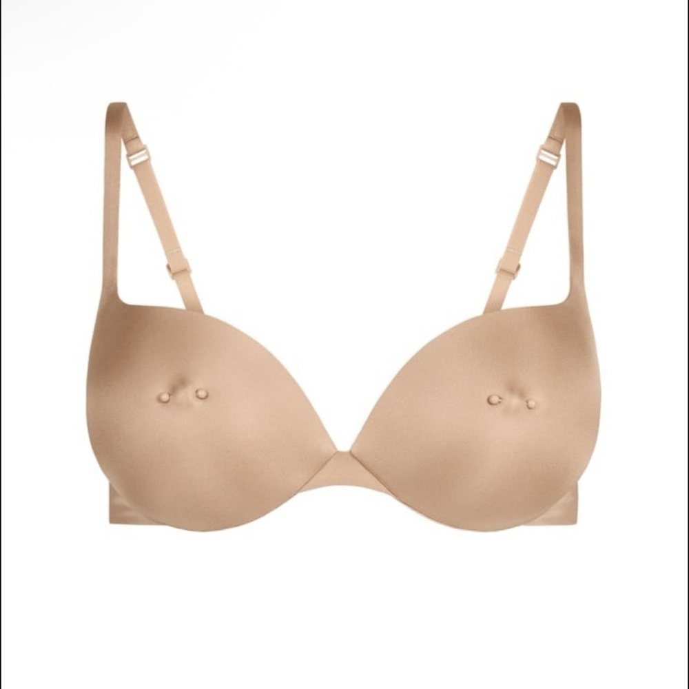 SKIMS Nude Seamless Bra